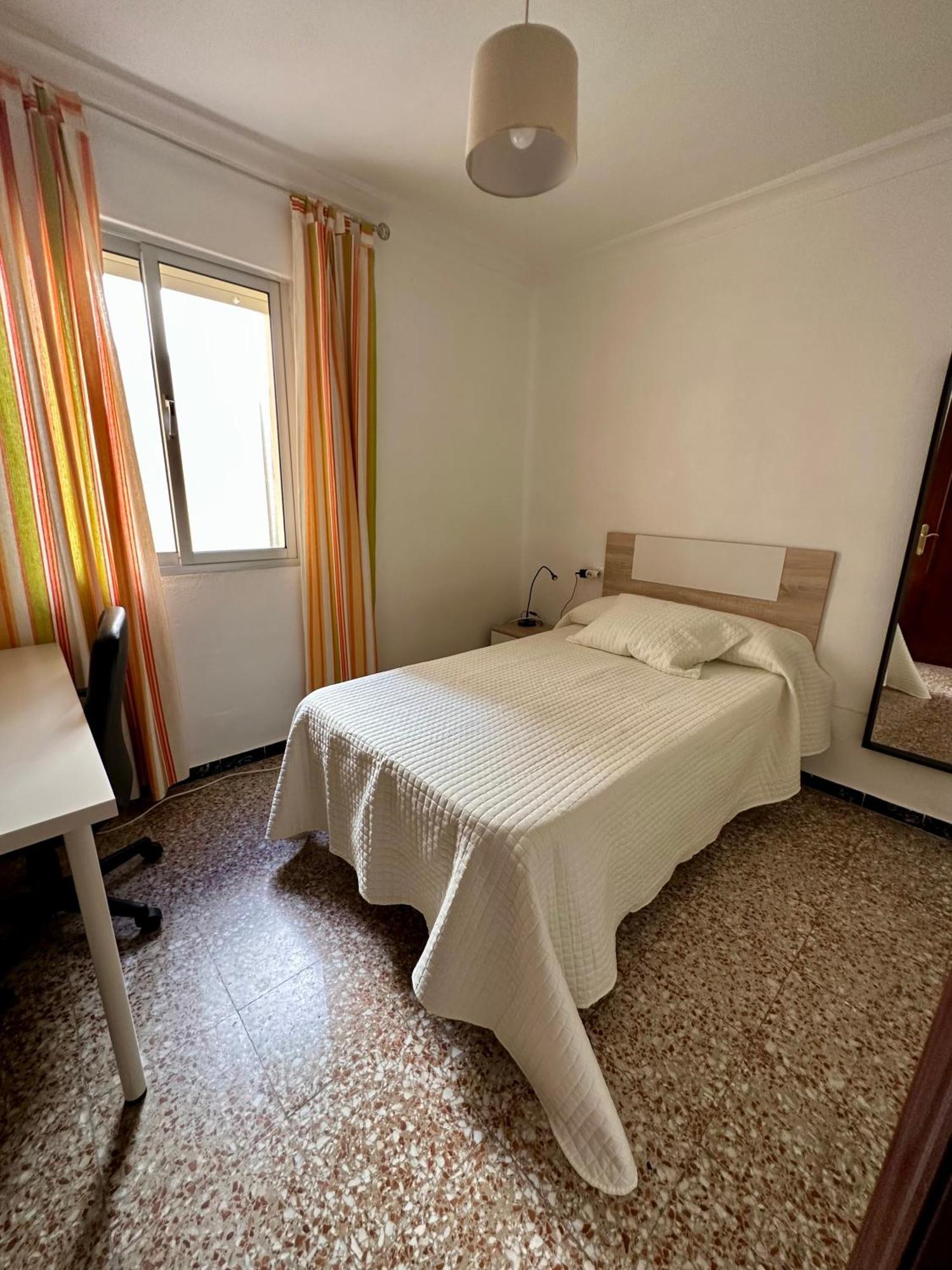 Precioso Piso, 3 Dormitorios, Aire Acondicionado 赫雷斯 外观 照片